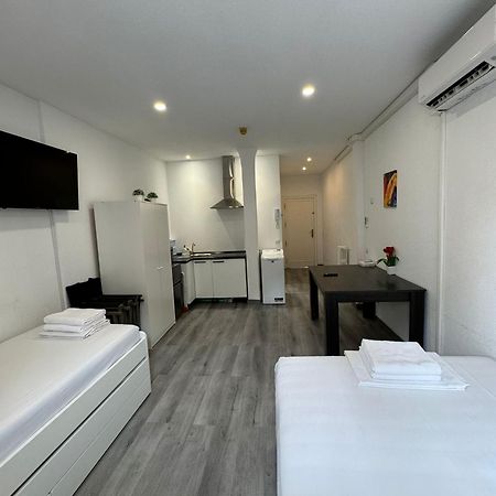 Estudio En Callao, 4 Personas Madrid Bagian luar foto